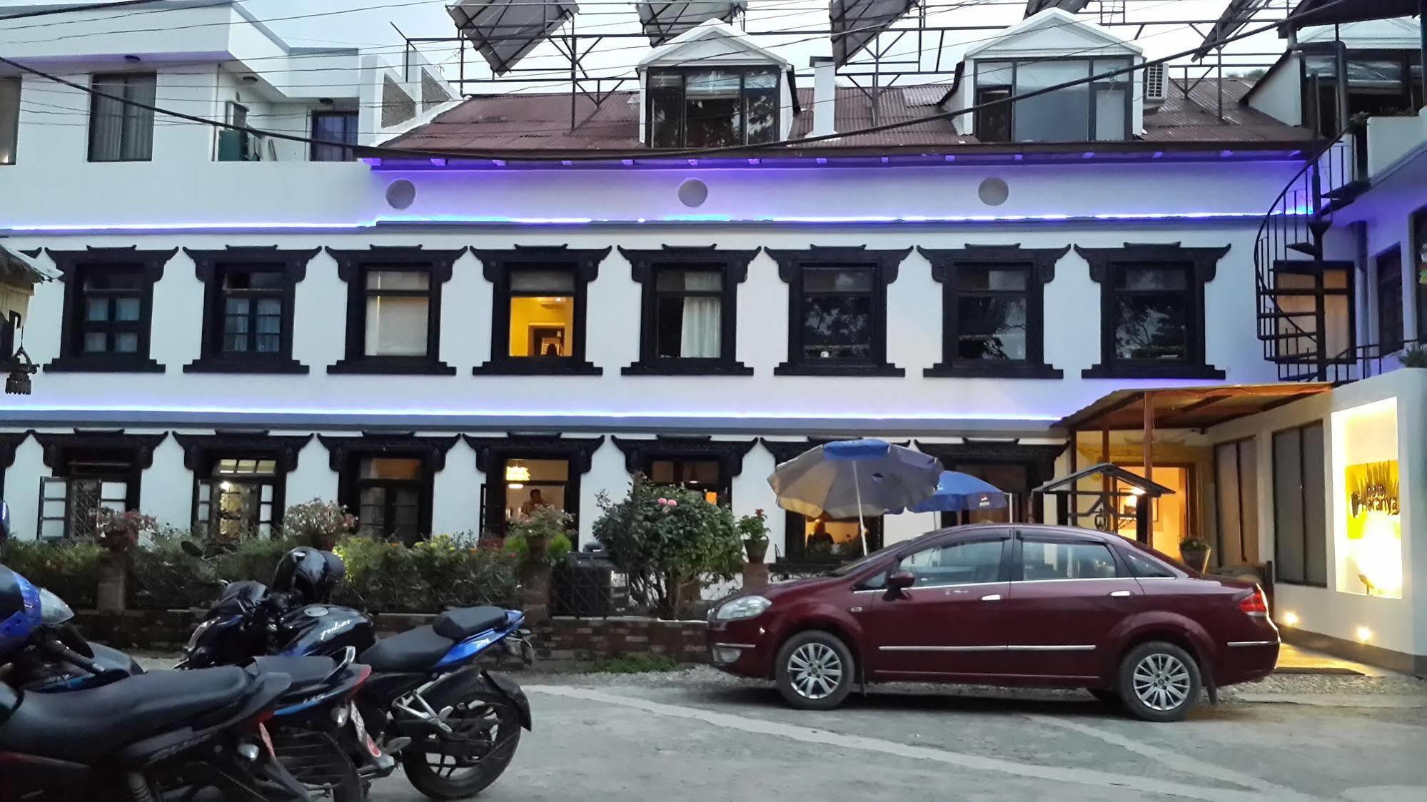 Hotel Heranya Katmandú Exterior foto